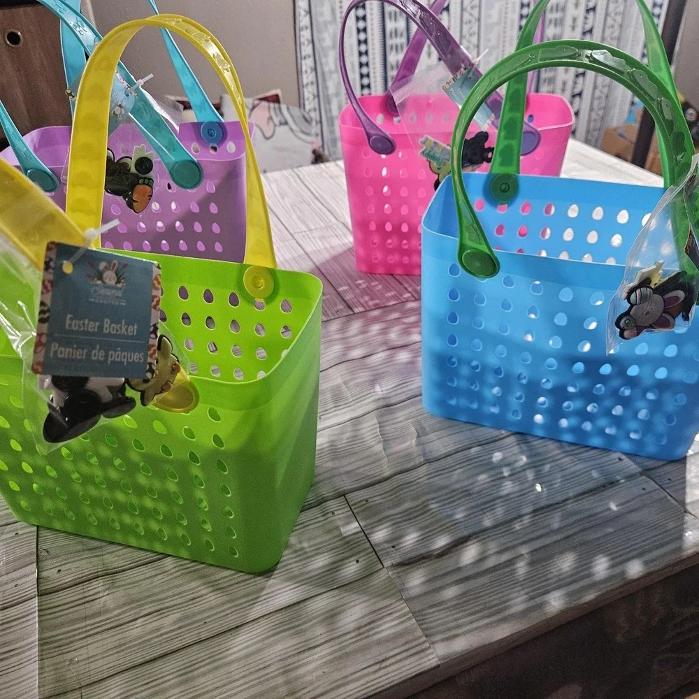 4X VIRAL EASTER MINI BOGG‎ TOTE BASKETS BLUE, GREEN, PINK, PURPLE W/ CHARMS